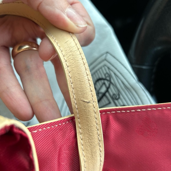 Blaine Trump Beige Leather crossbody Handbag - Picture 5 of 10
